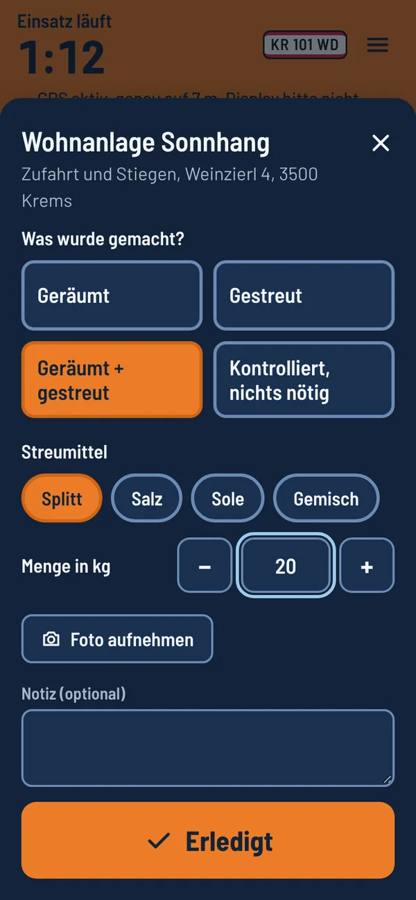 Erfassung für ein Kundenobjekt: Maßnahme Geräumt und gestreut, Streumittel Splitt, Menge 20 Kilogramm, Button Foto aufnehmen.